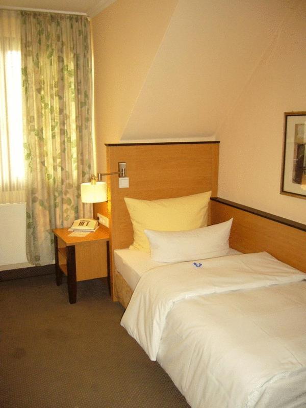 Hotel Gasthof Vogelsang Zellingen Εξωτερικό φωτογραφία