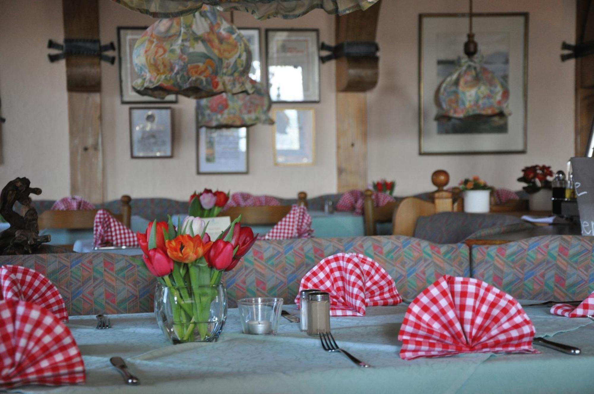 Hotel Gasthof Vogelsang Zellingen Εξωτερικό φωτογραφία