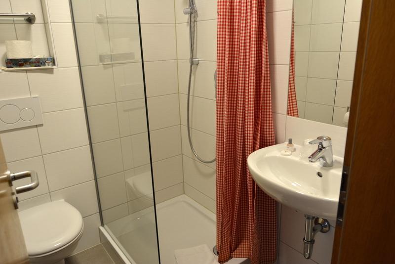 Hotel Gasthof Vogelsang Zellingen Εξωτερικό φωτογραφία
